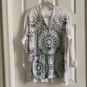 Embroidered Green and White Women's Top